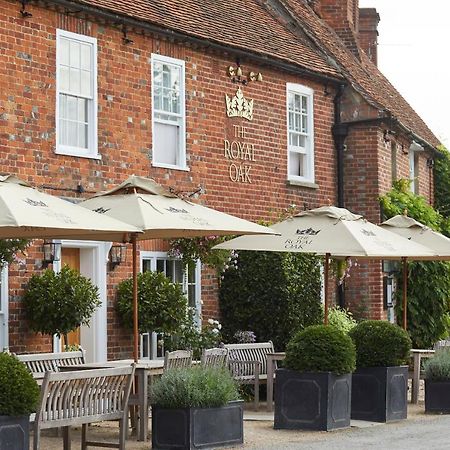 The Royal Oak, Yattendon Frilsham ภายนอก รูปภาพ
