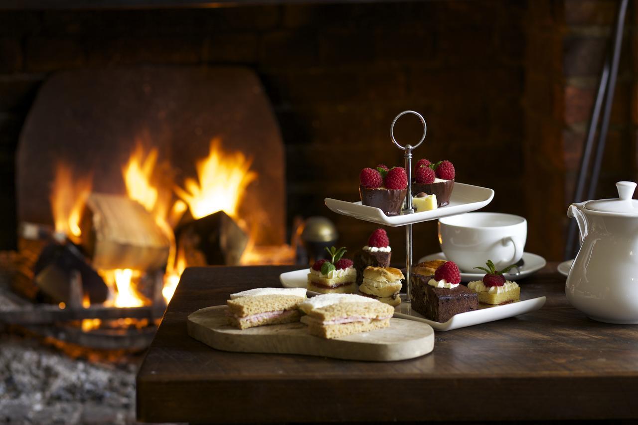 The Royal Oak, Yattendon Frilsham ภายนอก รูปภาพ