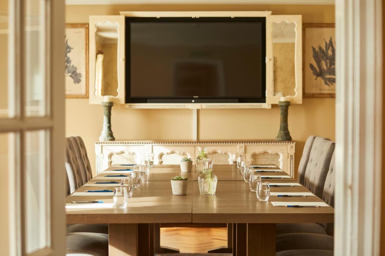 The Royal Oak, Yattendon Frilsham ภายนอก รูปภาพ